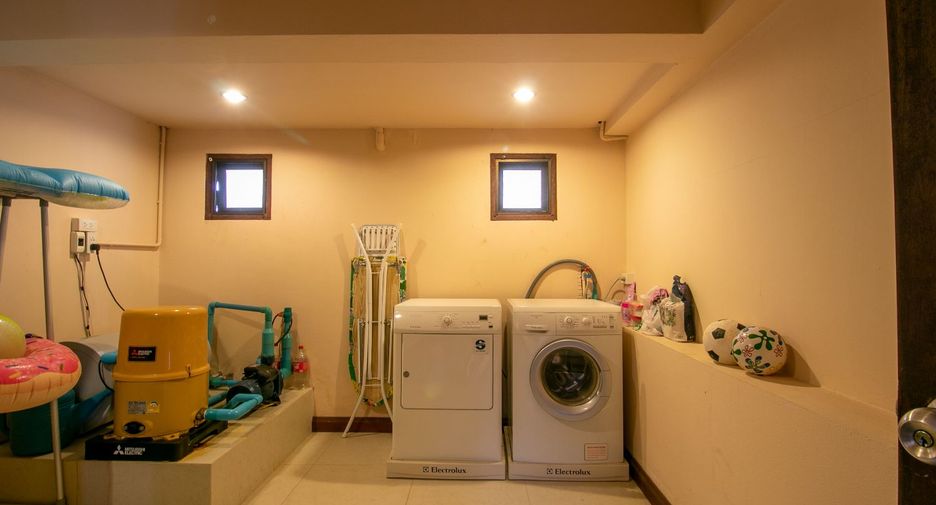 À vendre 3 chambres villa à Klaeng, Rayong
