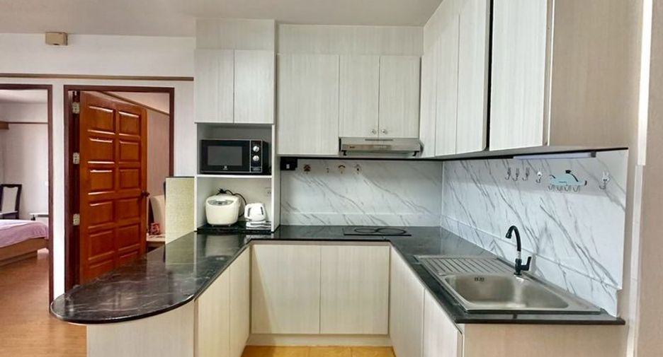 For rent 2 bedrooms condo in Si Racha, Chonburi