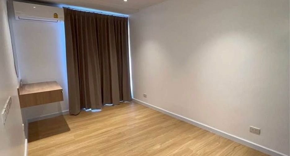 For rent 2 bedrooms condo in Bang Kho Laem, Bangkok