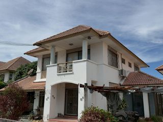出售 4 卧室 独立屋 在 Mueang Chon Buri, Chon Buri