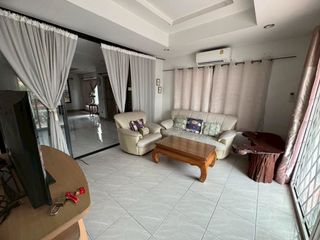 出售 4 卧室 独立屋 在 Mueang Chon Buri, Chon Buri