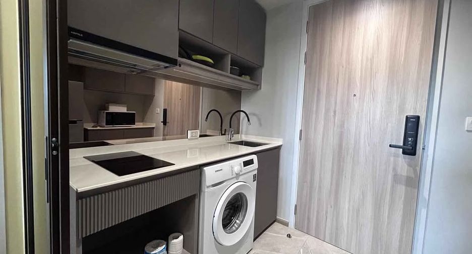 Wohnung zur Miete mit 1 Zimmer in Watthana, Bangkok