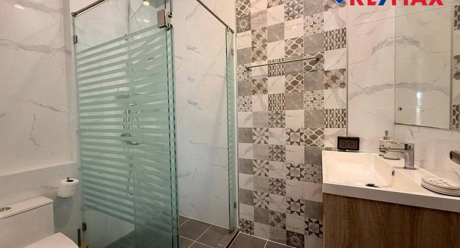 Casa en venta de 3 habitaciones en Huay Yai, Pattaya