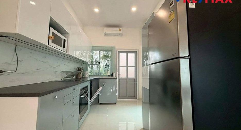 Casa en venta de 3 habitaciones en Huay Yai, Pattaya