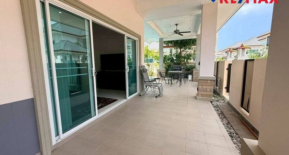 Casa en venta de 3 habitaciones en Huay Yai, Pattaya