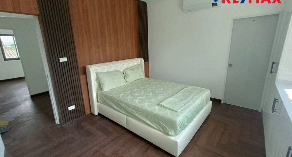 Casa en venta de estudio en Bang Lamung, Chonburi
