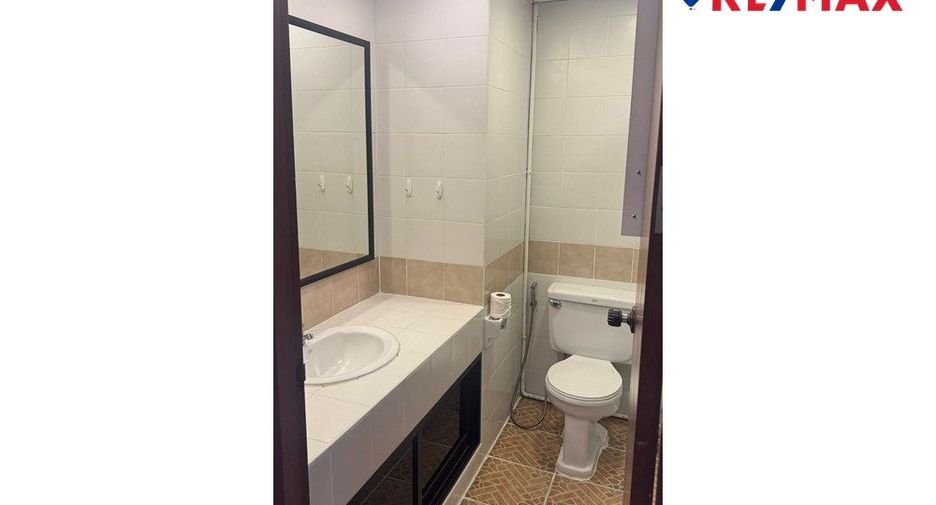 For rent studio condo in Bang Lamung, Chonburi