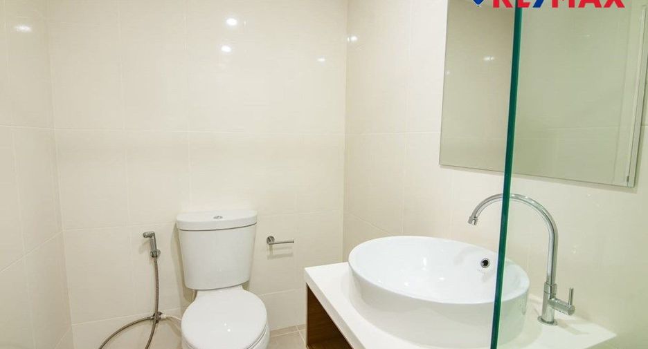 For sale 2 bedrooms condo in Sattahip, Chonburi