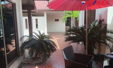 For sale 4 bedrooms house in Bang Lamung, Chonburi