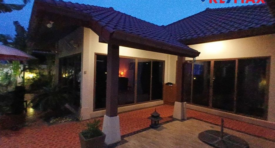 出售 4 卧室 独立屋 在 Bang Lamung, Chon Buri