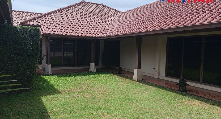 出售 4 卧室 独立屋 在 Bang Lamung, Chon Buri