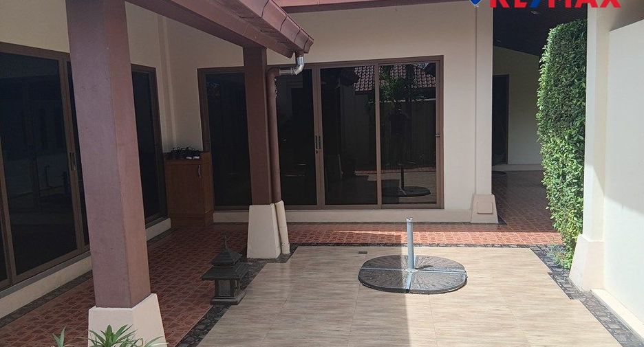 出售 4 卧室 独立屋 在 Bang Lamung, Chon Buri
