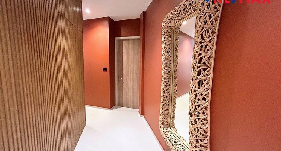 For sale 4 bedrooms house in Bang Lamung, Chonburi