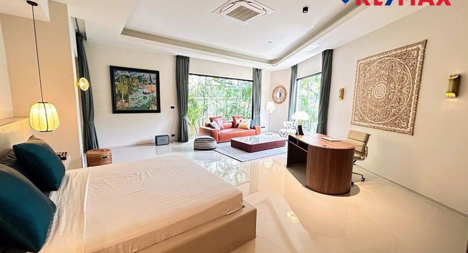 For sale 4 bedrooms house in Bang Lamung, Chonburi