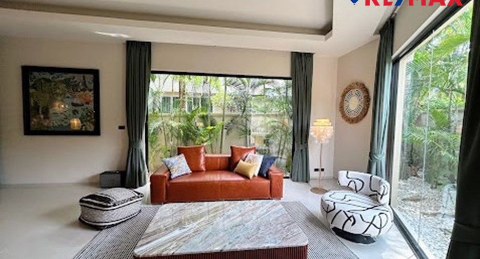 For sale 4 bedrooms house in Bang Lamung, Chonburi