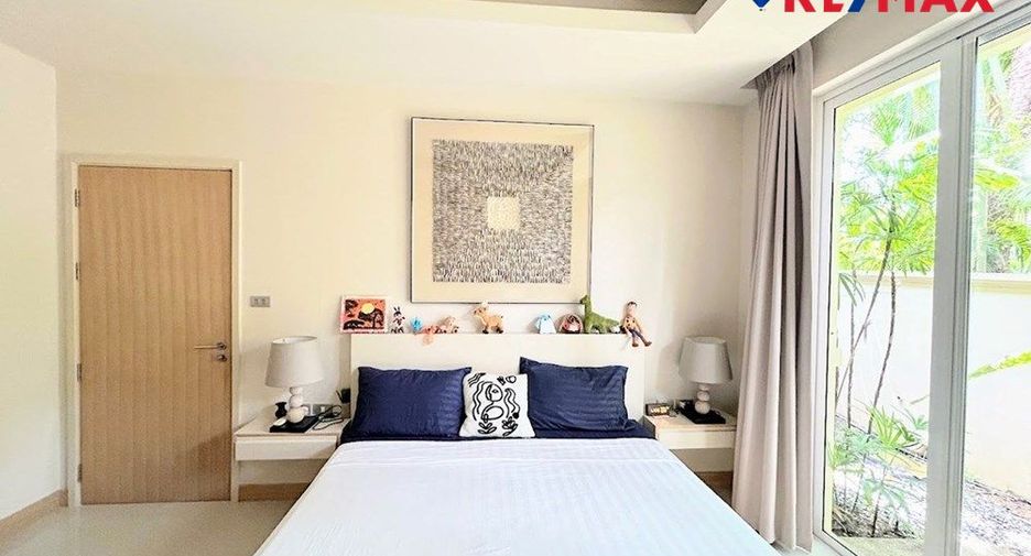 For sale 4 bedrooms house in Bang Lamung, Chonburi