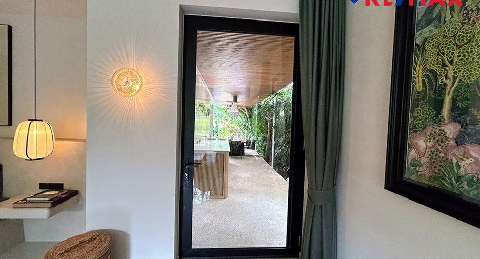 For sale 4 bedrooms house in Bang Lamung, Chonburi