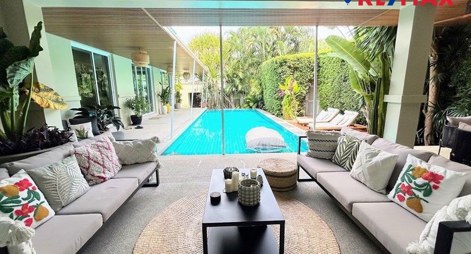 For sale 4 bedrooms house in Bang Lamung, Chonburi