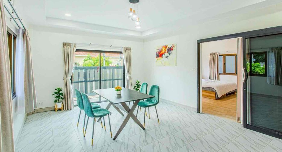 For rent 4 bedrooms house in Mueang Phuket, Phuket