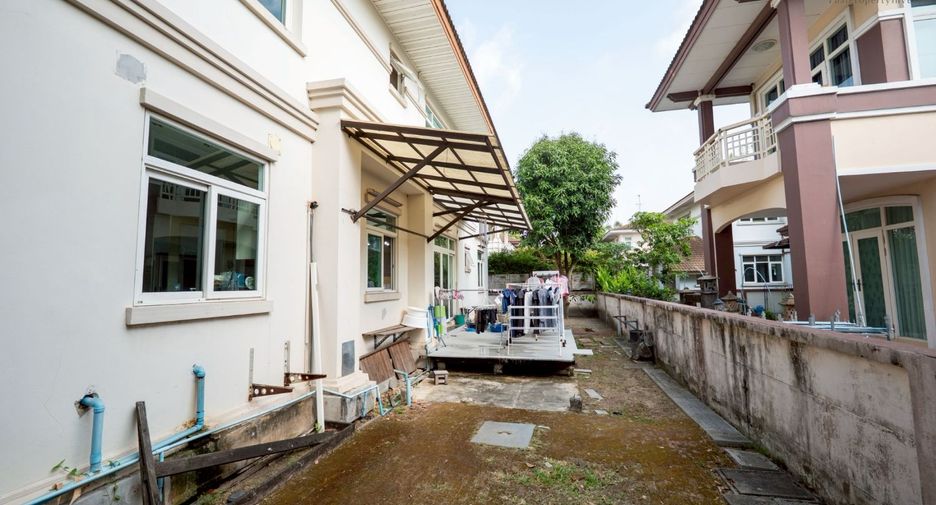 For sale 4 ベッドルーム house in Lam Luk Ka, Pathum Thani