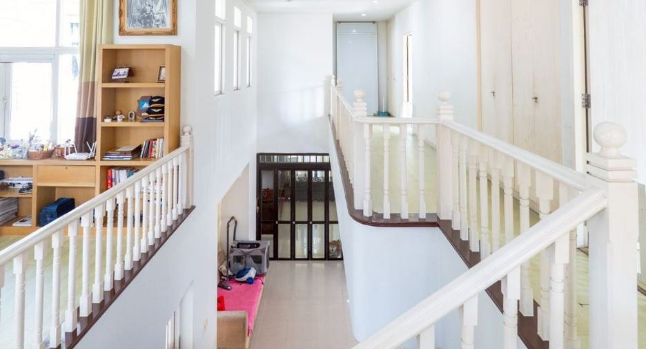For sale 4 ベッドルーム house in Lam Luk Ka, Pathum Thani