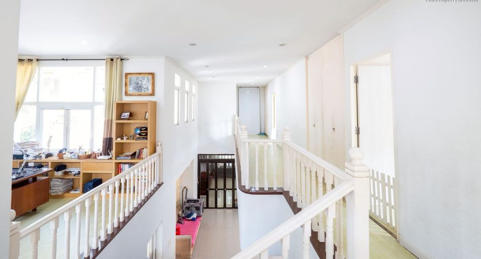For sale 4 ベッドルーム house in Lam Luk Ka, Pathum Thani