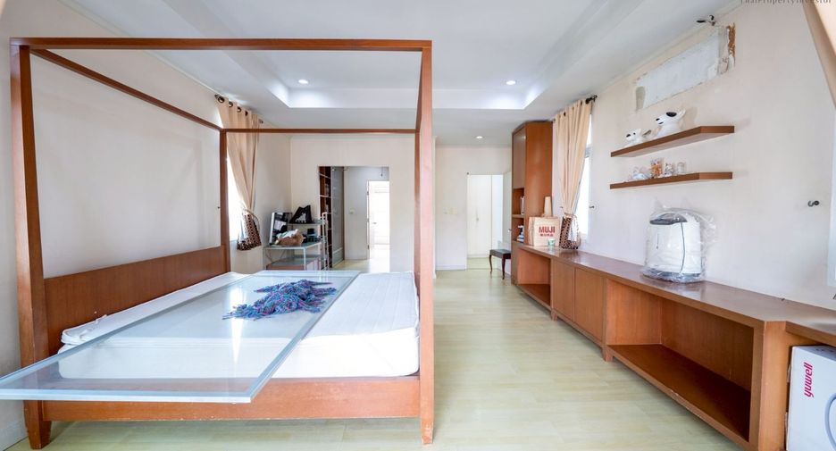 For sale 4 ベッドルーム house in Lam Luk Ka, Pathum Thani