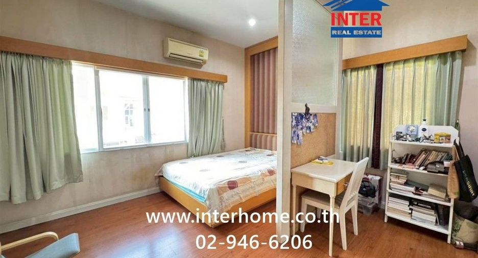 À vendre 3 chambres maison à Bang Khae, Bangkok