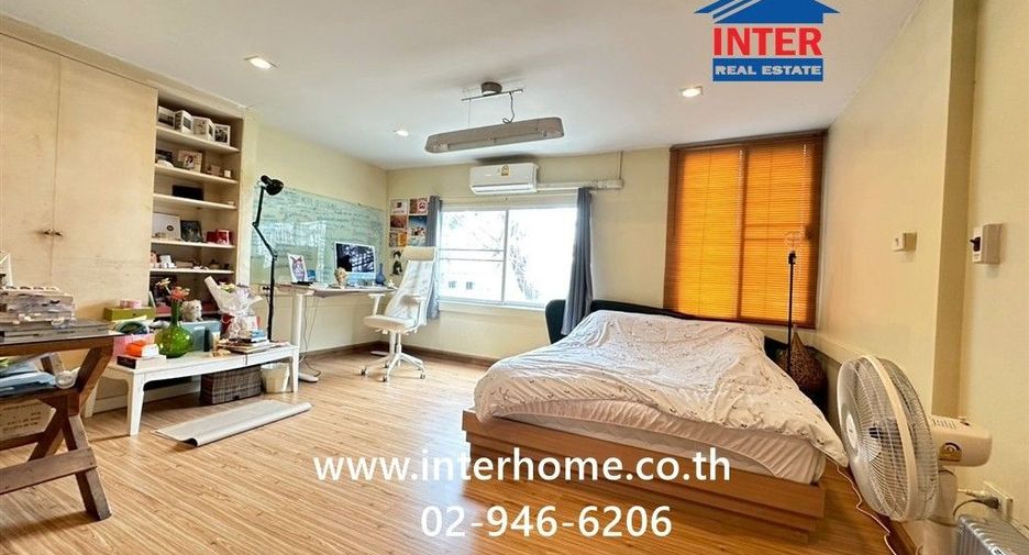 Продажа 4 спальни таунхаус в Mueang Nonthaburi, Нонтабури