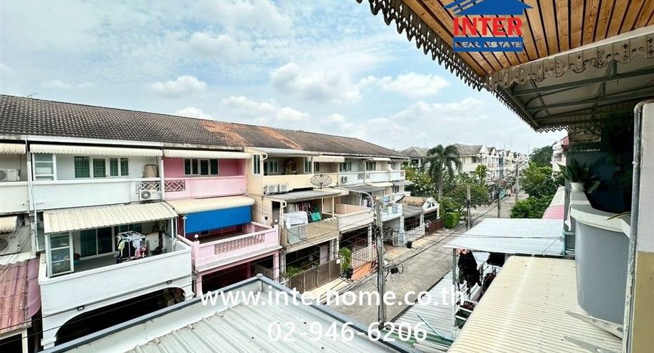 Продажа 4 спальни таунхаус в Mueang Nonthaburi, Нонтабури