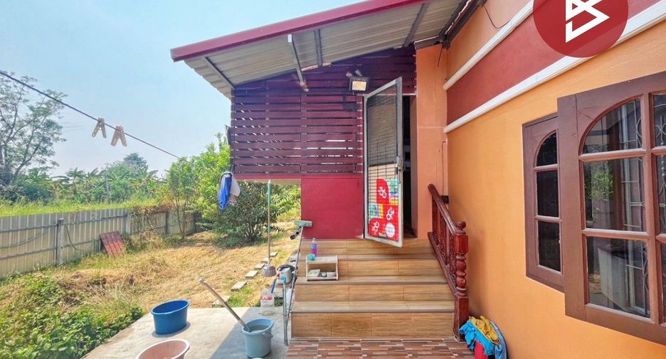 For sale 4 bedrooms house in Mueang Chai Nat, Chainat