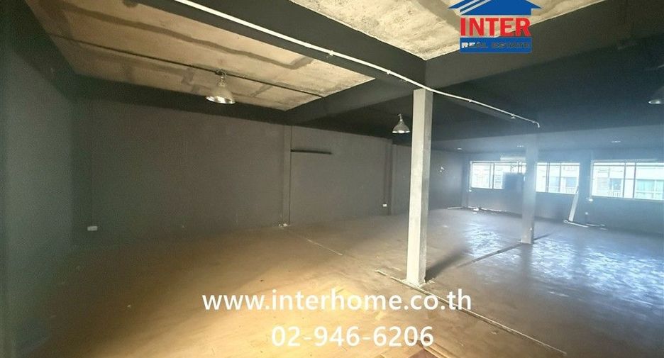 For rent office in Pak Kret, Nonthaburi