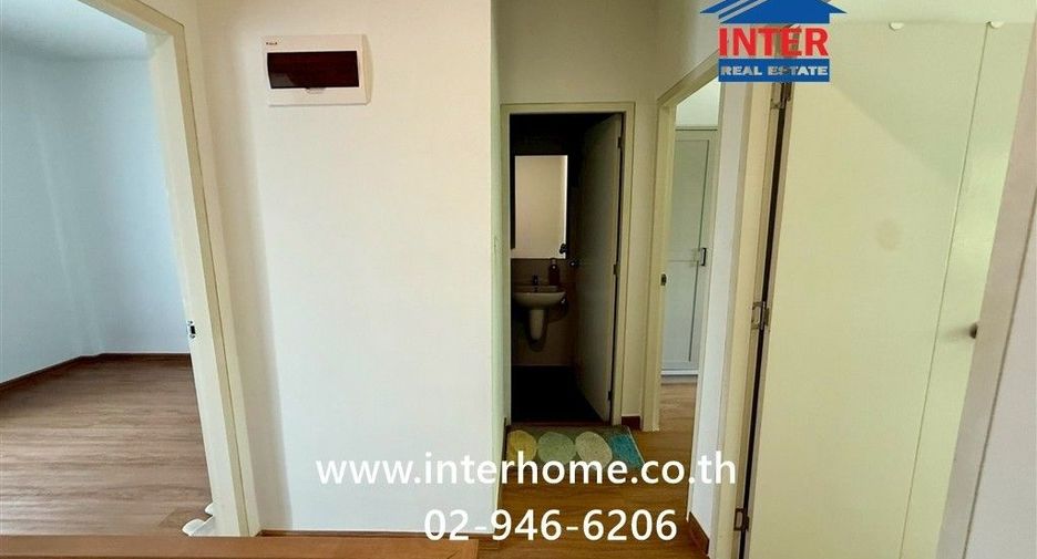 For sale 3 bedrooms townhouse in Sai Mai, Bangkok