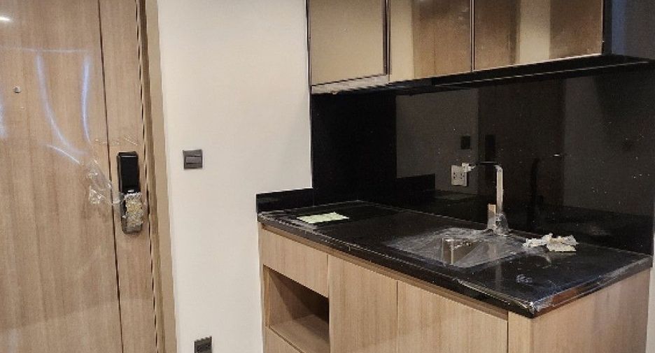 For sale 1 bed condo in Pathum Wan, Bangkok