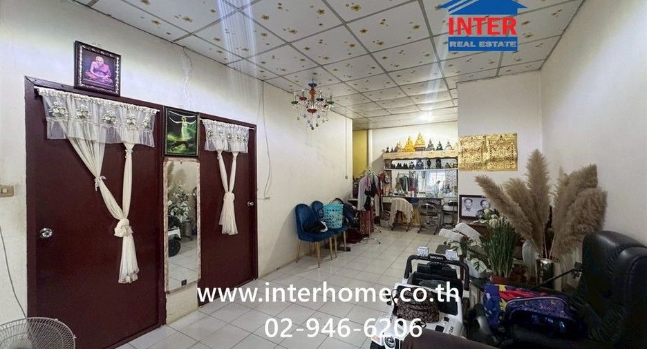 Casa en venta de 2 habitaciones en Sai Noi, Nonthaburi