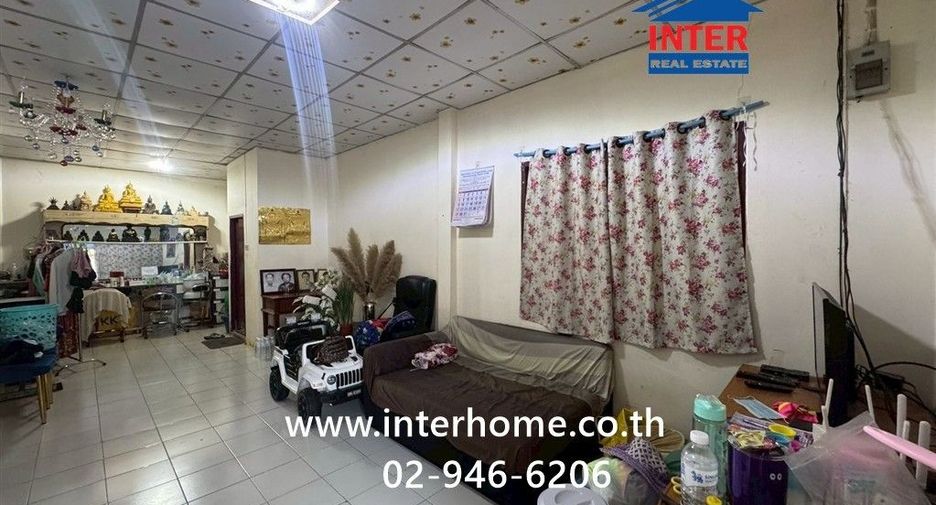 Casa en venta de 2 habitaciones en Sai Noi, Nonthaburi