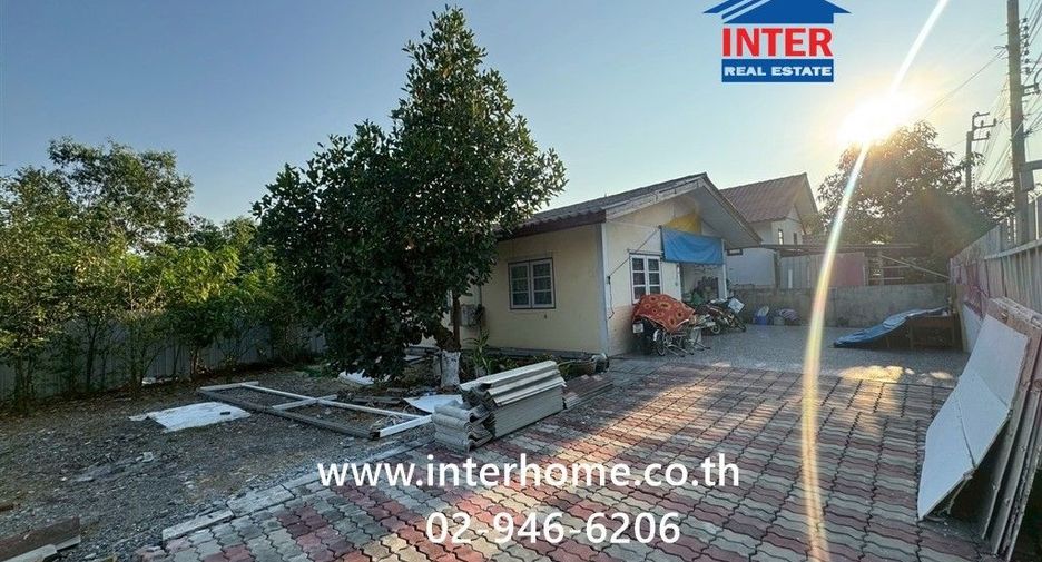Casa en venta de 2 habitaciones en Sai Noi, Nonthaburi