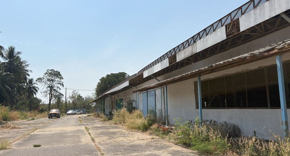 À vendre terrain à Mueang Nakhon Ratchasima, Nakhon Ratchasima