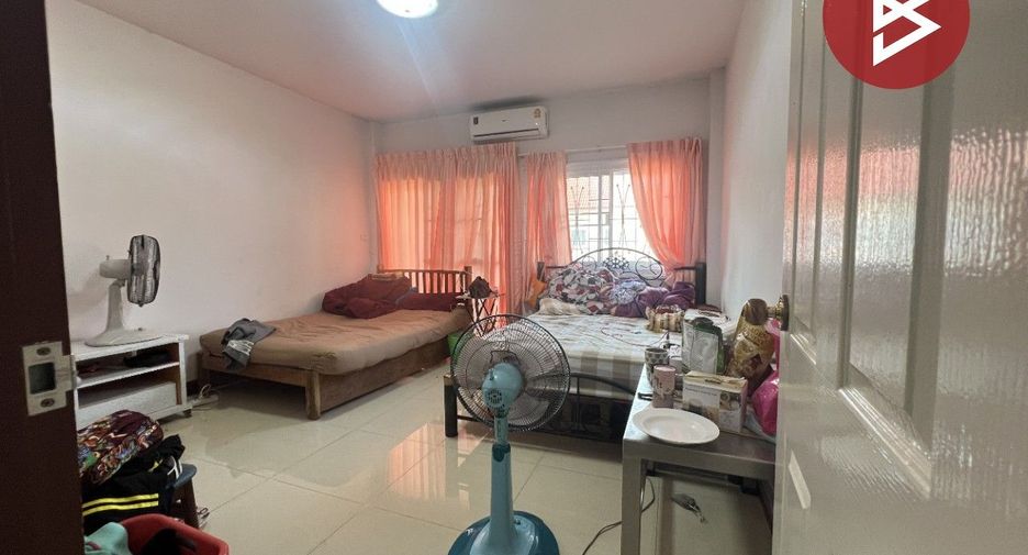 For sale 8 bedrooms townhouse in Bang Phli, Samut Prakan