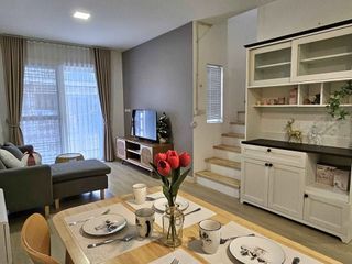 Reihenhaus zur Miete mit 4 Zimmer in Mueang Chiang Mai, Chiang Mai