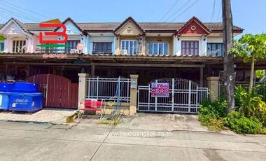 For rent 3 ベッドルーム townhouse in Khlong Sam Wa, Bangkok
