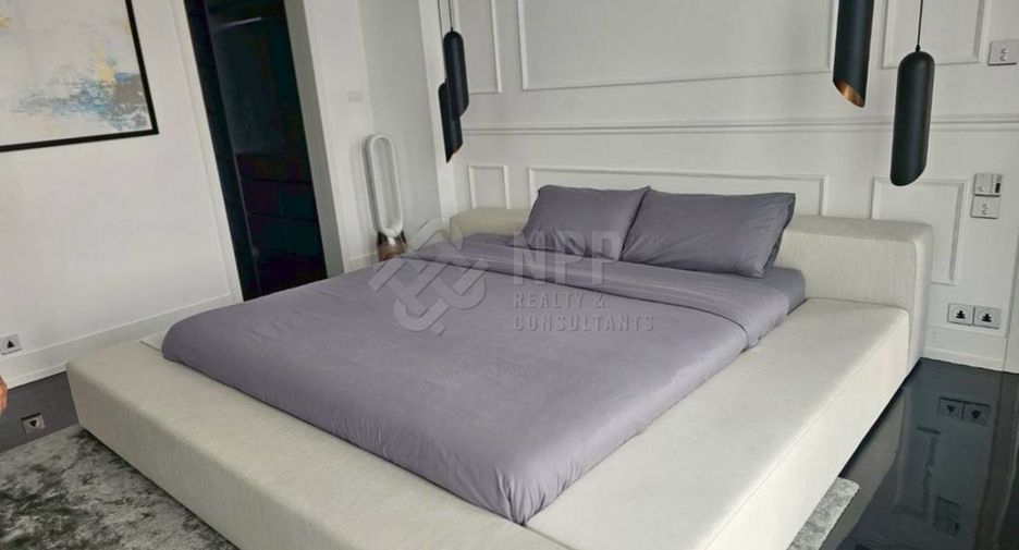 Wohnung zur Miete mit 2 Zimmer in Sathon, Bangkok