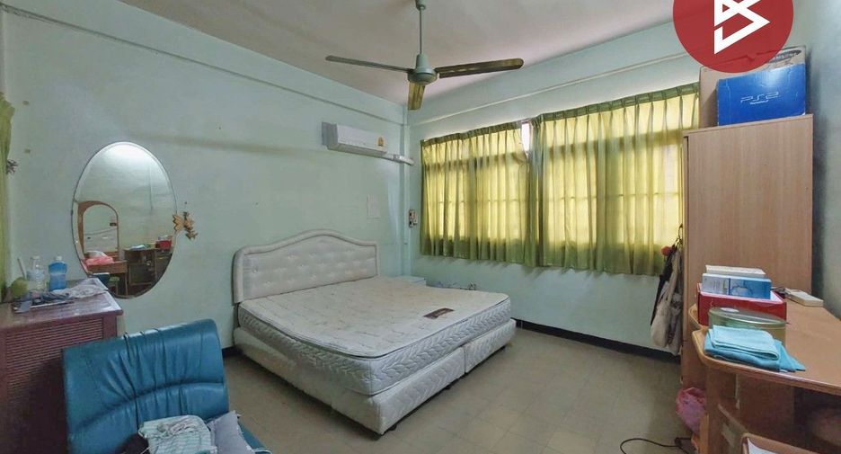 Local comercial en venta de 3 habitaciones en Phasi Charoen, Bangkok
