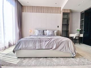 For rent and for sale 3 bedrooms condo in Khlong Toei, Bangkok