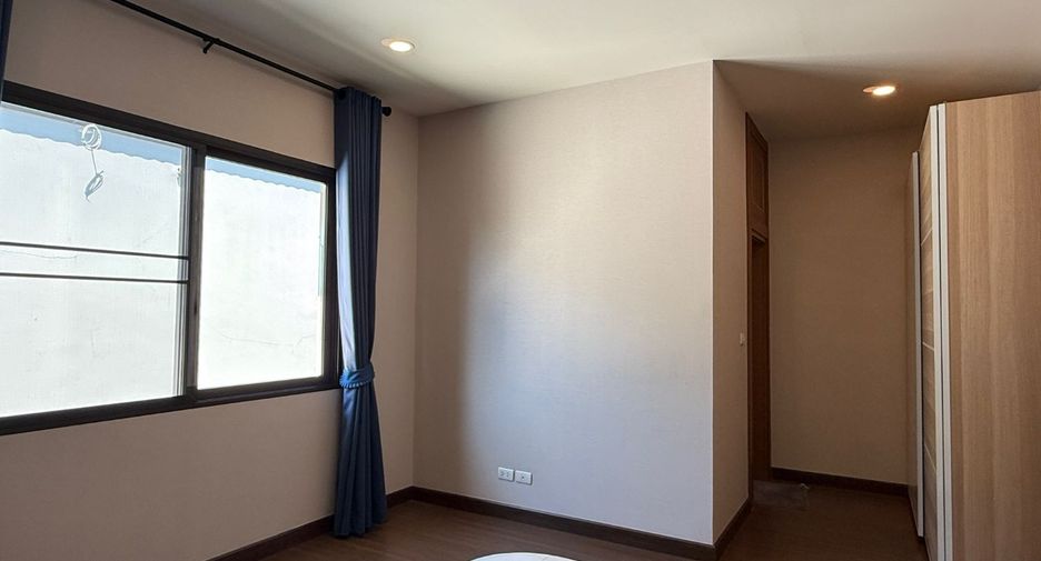 Продажа 4 спальни дом в Bang Phli, Самутпракан