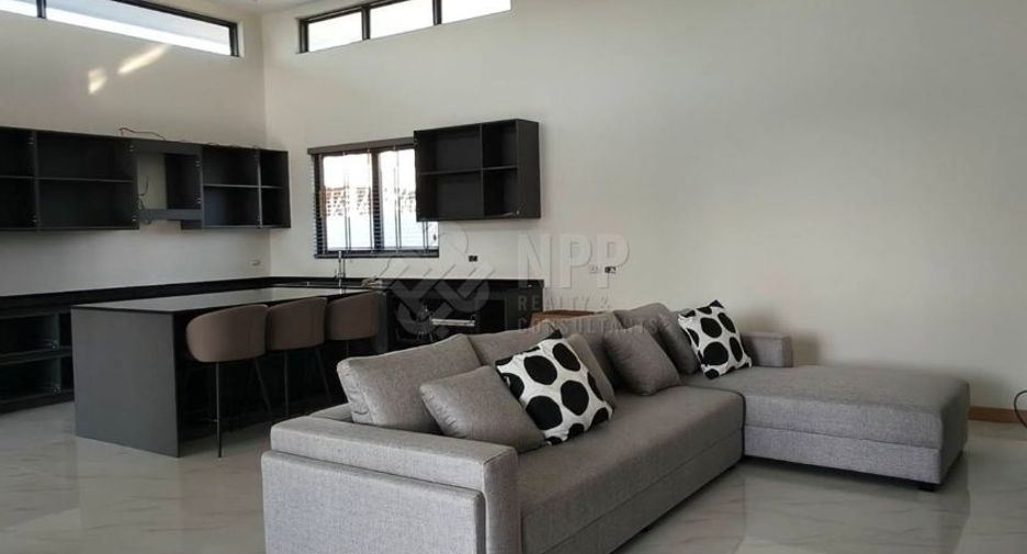 For sale 4 ベッドルーム house in Hua Hin, Prachuap Khiri Khan
