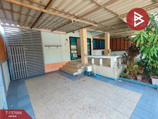 For sale 2 bedrooms townhouse in Mueang Chachoengsao, Chachoengsao