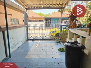 For sale 2 bedrooms townhouse in Mueang Chachoengsao, Chachoengsao