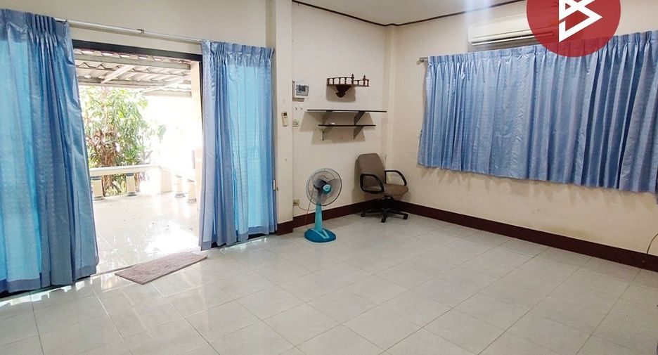 For sale 2 bedrooms townhouse in Mueang Chachoengsao, Chachoengsao