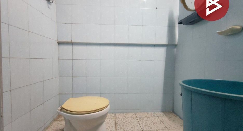 For sale 2 bedrooms townhouse in Mueang Chachoengsao, Chachoengsao
